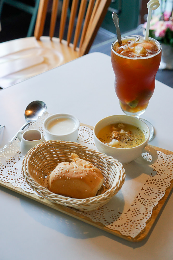 桃園中壢咖啡店|Lilia café|不限時、英式溫馨的愜意咖啡廳 桃園中壢咖啡店|Lilia café|不限時、英式溫馨的愜意咖啡廳