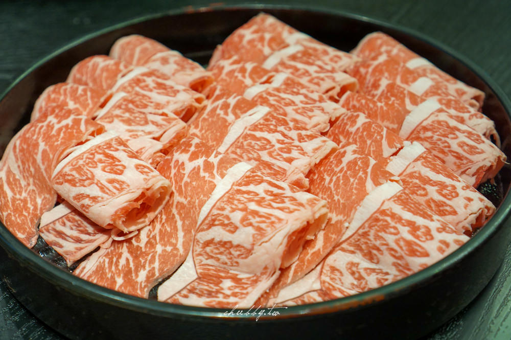 內布拉斯加州極美牛火鍋饗宴,歡迎光臨!美牛火鍋季開跑啦~ 內布拉斯加州極美牛火鍋饗宴,歡迎光臨!美牛火鍋季開跑啦~