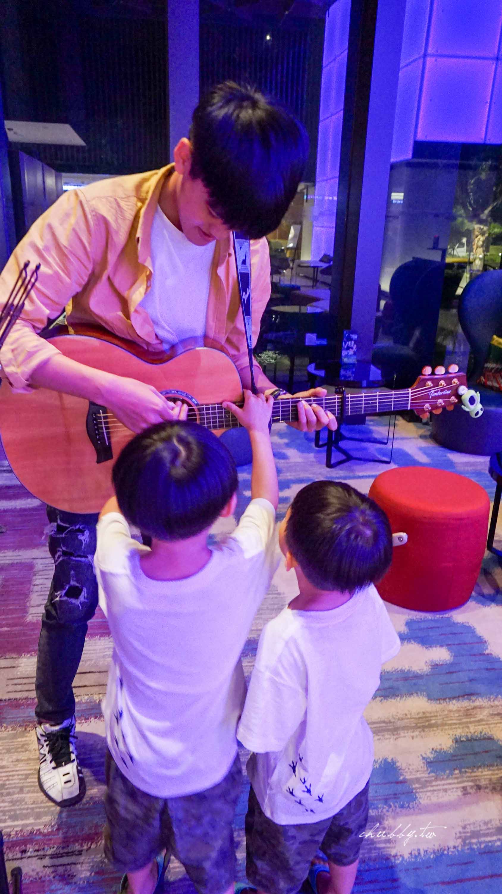 城市裡的城堡。Aloft Taipei Beitou 台北北投雅樂軒酒店:讓城堡滿足小孩的夢想吧! 城市裡的城堡。Aloft Taipei Beitou 台北北投雅樂軒酒店:讓城堡滿足小孩的夢想吧!