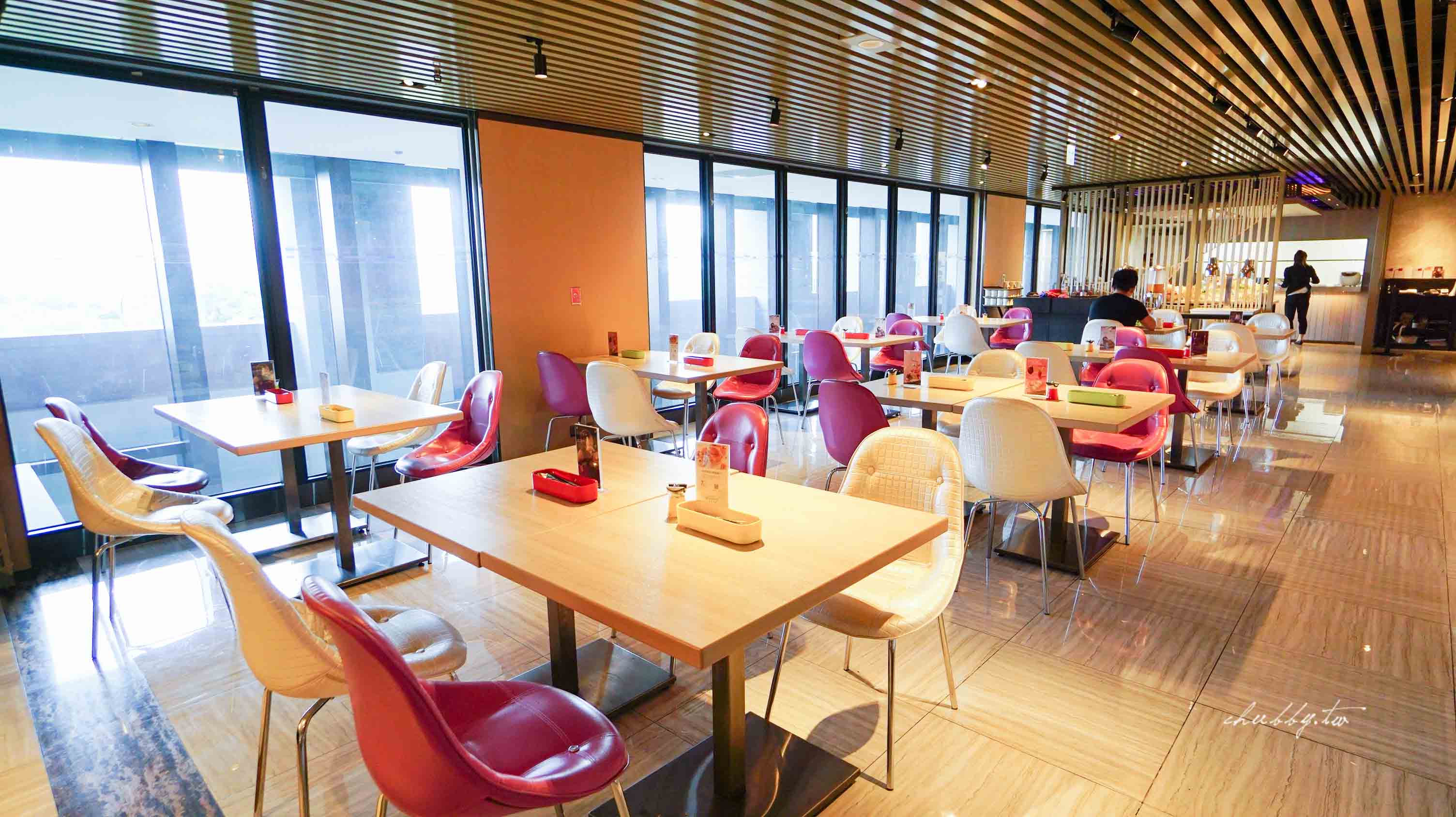 城市裡的城堡。Aloft Taipei Beitou 台北北投雅樂軒酒店:讓城堡滿足小孩的夢想吧! 城市裡的城堡。Aloft Taipei Beitou 台北北投雅樂軒酒店:讓城堡滿足小孩的夢想吧!