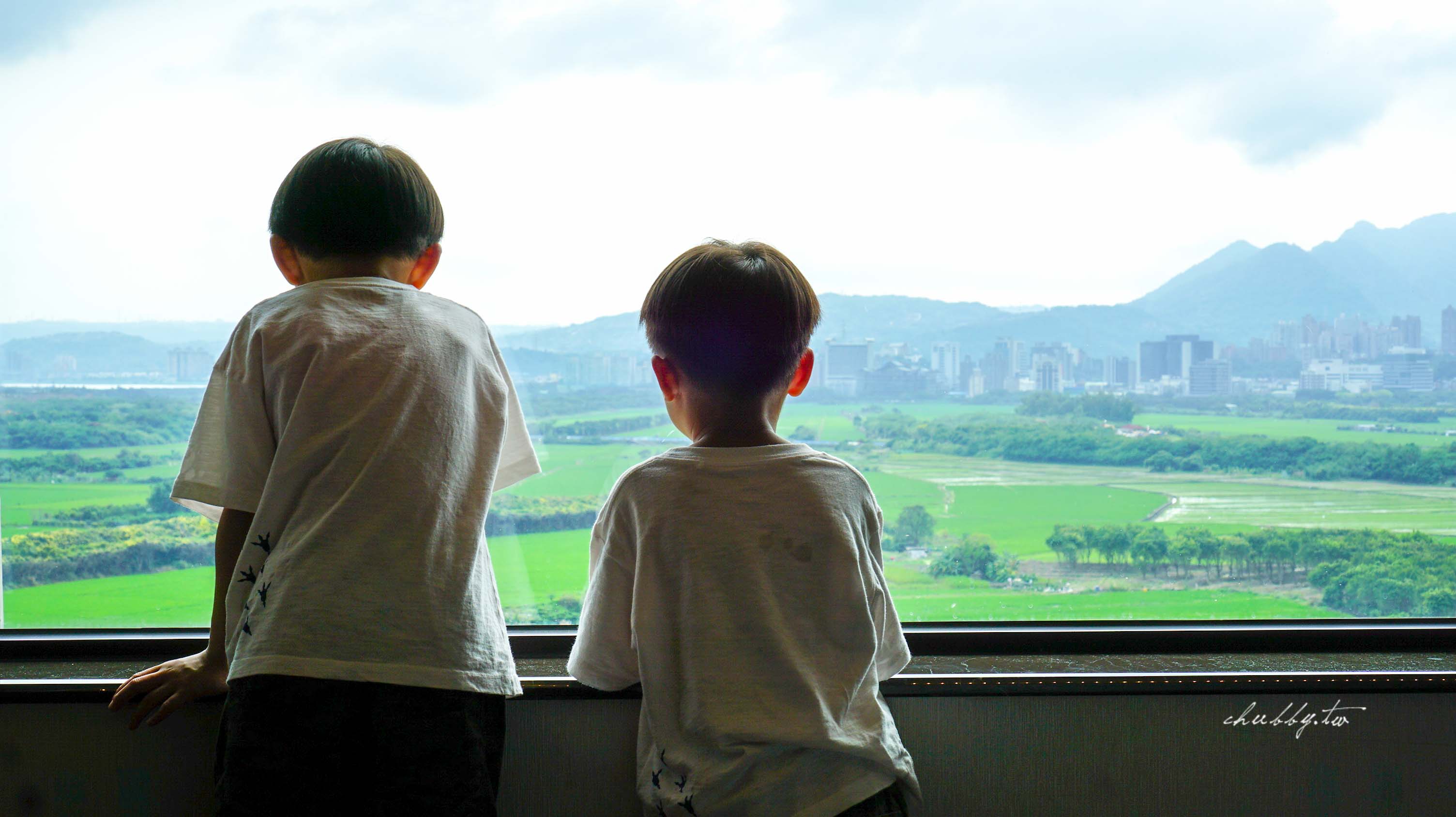 城市裡的城堡。Aloft Taipei Beitou 台北北投雅樂軒酒店:讓城堡滿足小孩的夢想吧! 城市裡的城堡。Aloft Taipei Beitou 台北北投雅樂軒酒店:讓城堡滿足小孩的夢想吧!