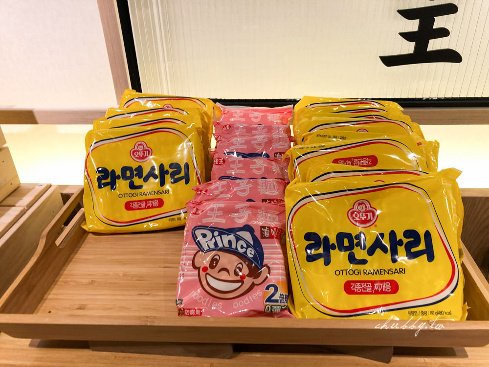 和牛涮值不值得去吃?和牛涮心得,王品集團新品牌:美國和牛、和牛握壽司吃到飽! 和牛涮值不值得去吃?和牛涮心得,王品集團新品牌:美國和牛、和牛握壽司吃到飽!