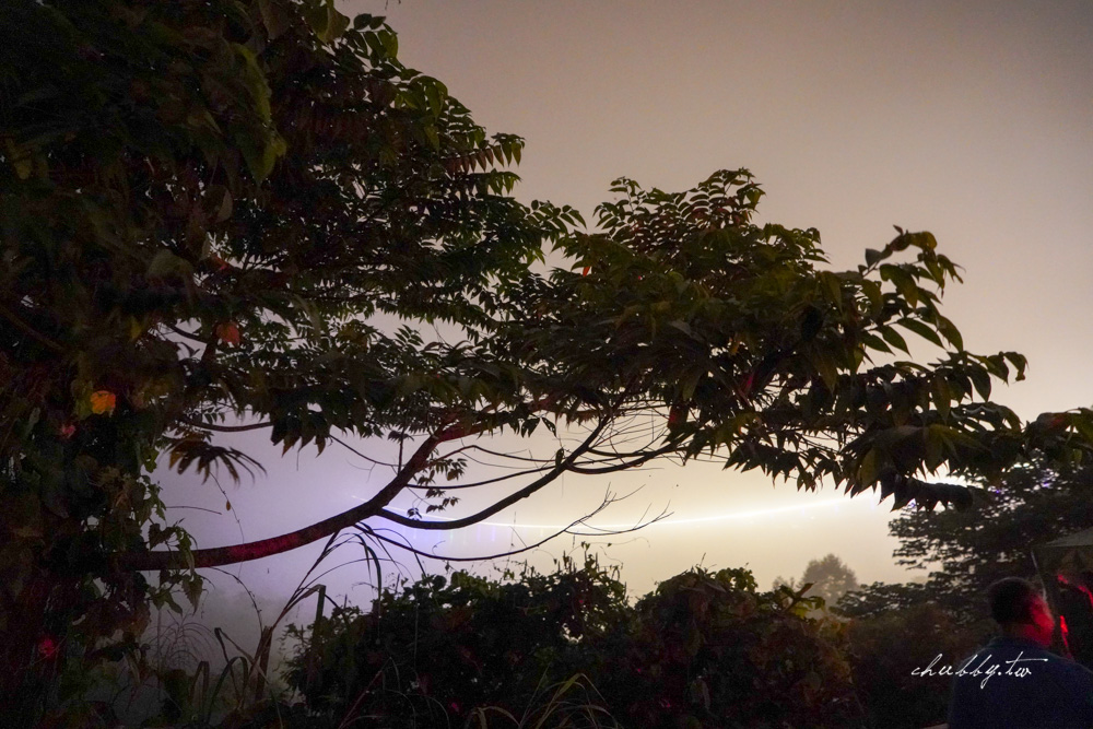 嘉義梅山二日遊│太平雲梯天空步道、漫步在雲端!台灣海拔最高的吊橋:太平雲梯白天、夜晚美景各自精彩!取景技巧公開(門票、價格) 嘉義梅山二日遊│太平雲梯天空步道、漫步在雲端!台灣海拔最高的吊橋:太平雲梯白天、夜晚美景各自精彩!取景技巧公開(門票、價格)