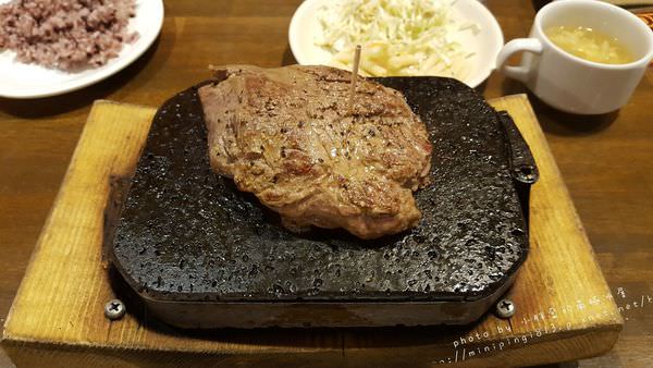 │2017沖繩自由行-Day4│下集:富士山熔岩燒牛排 2號店 やっぱりステーキ2nd(セカンド)/Yappari Steak 2nd @小胖盈的花椒人蔘 │2017沖繩自由行-Day4│下集:富士山熔岩燒牛排 2號店 やっぱりステーキ2nd(セカンド)/Yappari Steak 2nd
