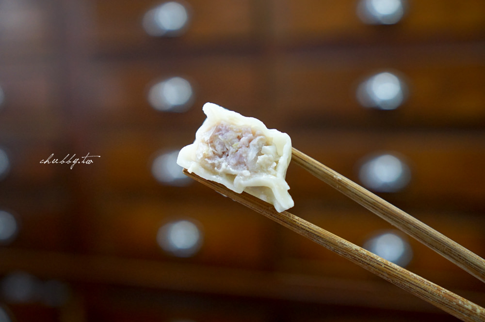 果貿吳媽家頂級干貝水餃│超大顆干貝蝦仁鮮嫩多汁│我終於吃到你了!!│初戀的滋味依舊美好│