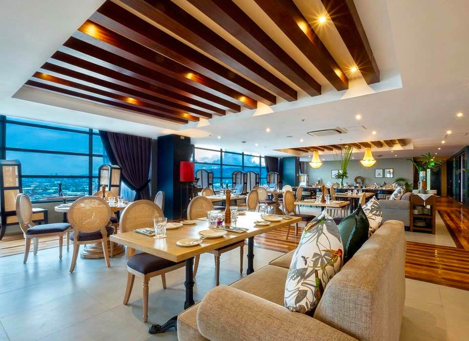 宿霧飯店推薦,MAAYO HOTEL,近馬克坦國際機場、空中無邊際泳池