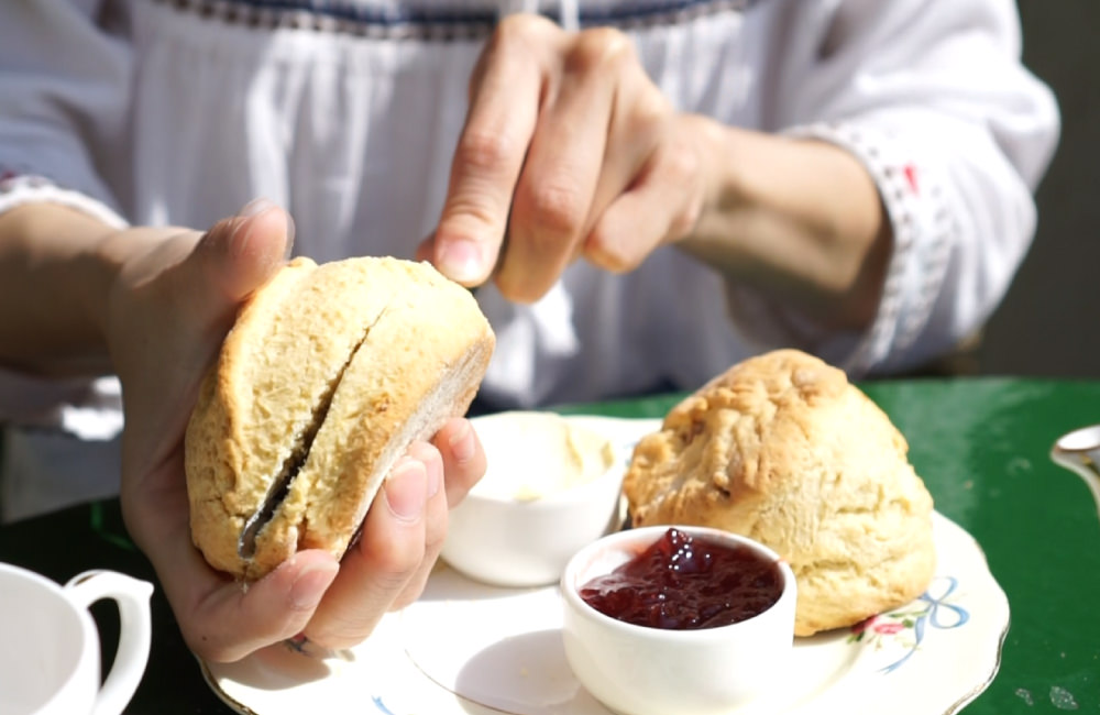 劍橋私房景點：英國最好吃司康在Ely伊利。孔雀茶屋Peacocks Tearoom