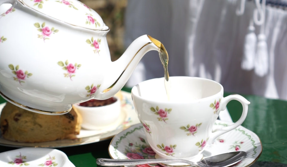 劍橋私房景點：英國最好吃司康在Ely伊利。孔雀茶屋Peacocks Tearoom