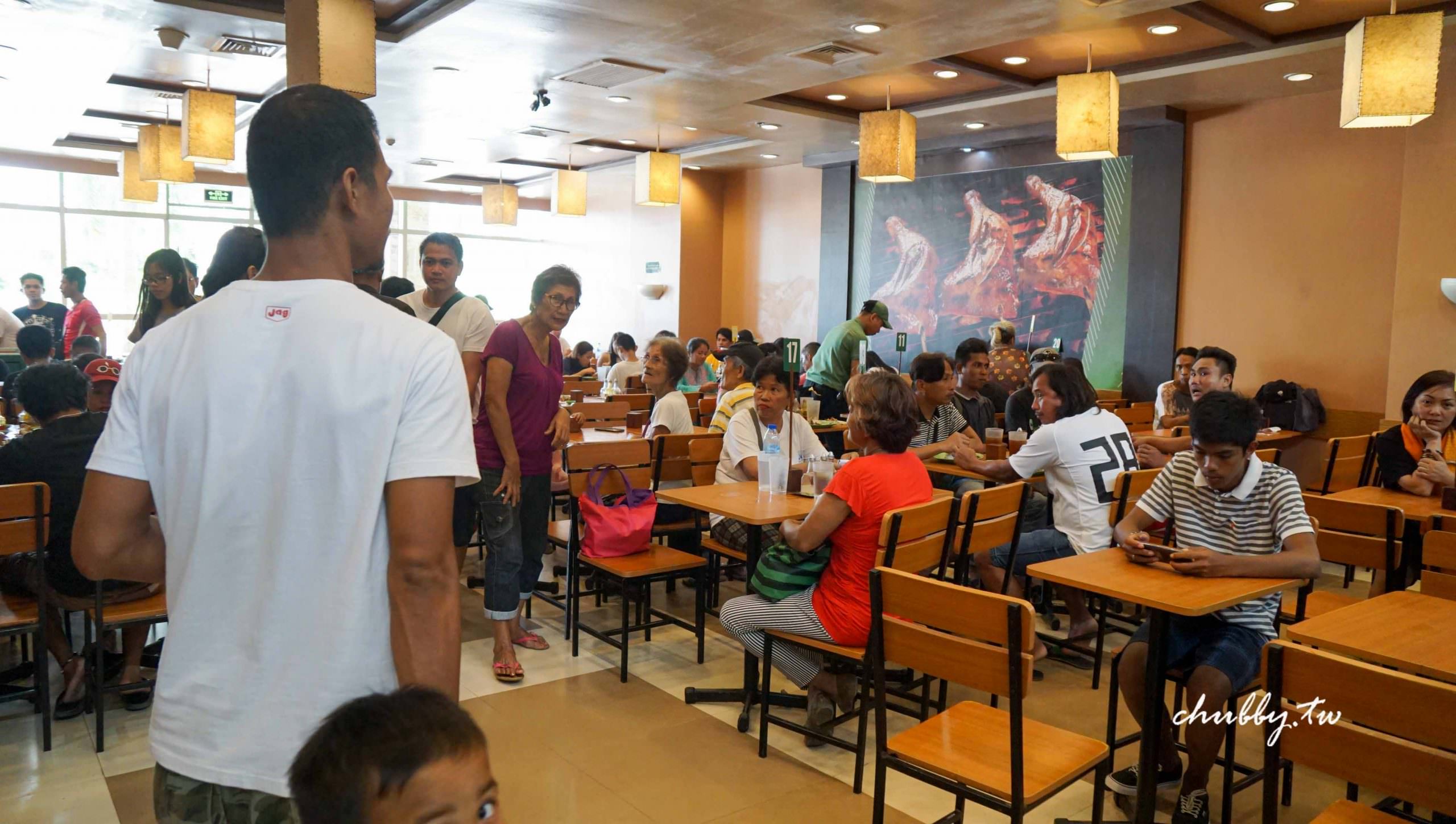 宿霧美食推薦：烤雞店mang INASAL,在地人也瘋狂的超高CP值美味烤雞！多汁鮮嫩，宿霧自由行必吃！