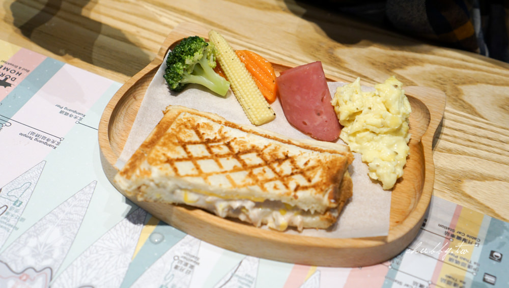 朵麗絲的家 DORIS HOME B&B│日月潭住宿推薦：友善寵物住宿的貓咪天地，親子住宿推薦！近水社碼頭