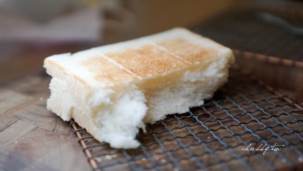 日本人氣生吐司「嵜 SAKImoto Bakery」台北旗艦店初訪心得：吐司還可以，果醬必需買！