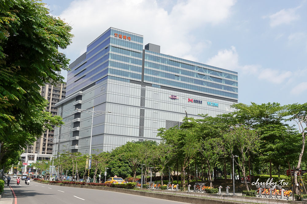 宏匯廣場開幕-新莊頂級購物中心│ 特色餐廳、樓層介紹、必買品牌，捷運新莊副都心必逛熱點