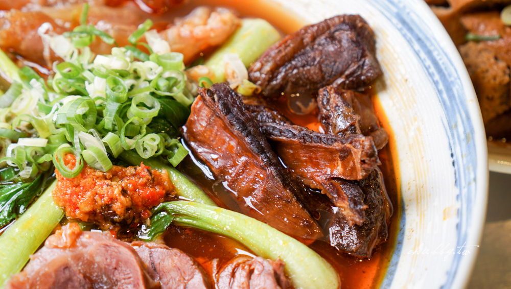神仙牛肉麵│南京復興站美食：第一家被製成日本泡麵的牛肉麵