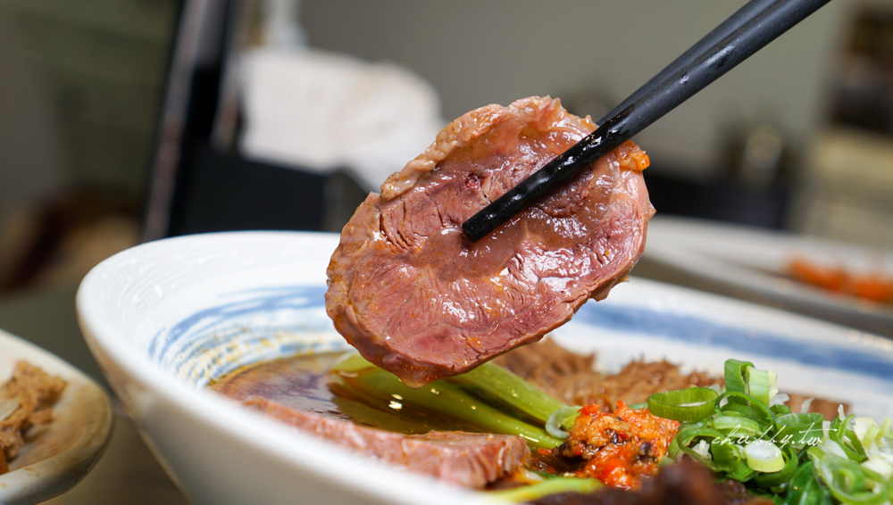 神仙牛肉麵│南京復興站美食：第一家被製成日本泡麵的牛肉麵