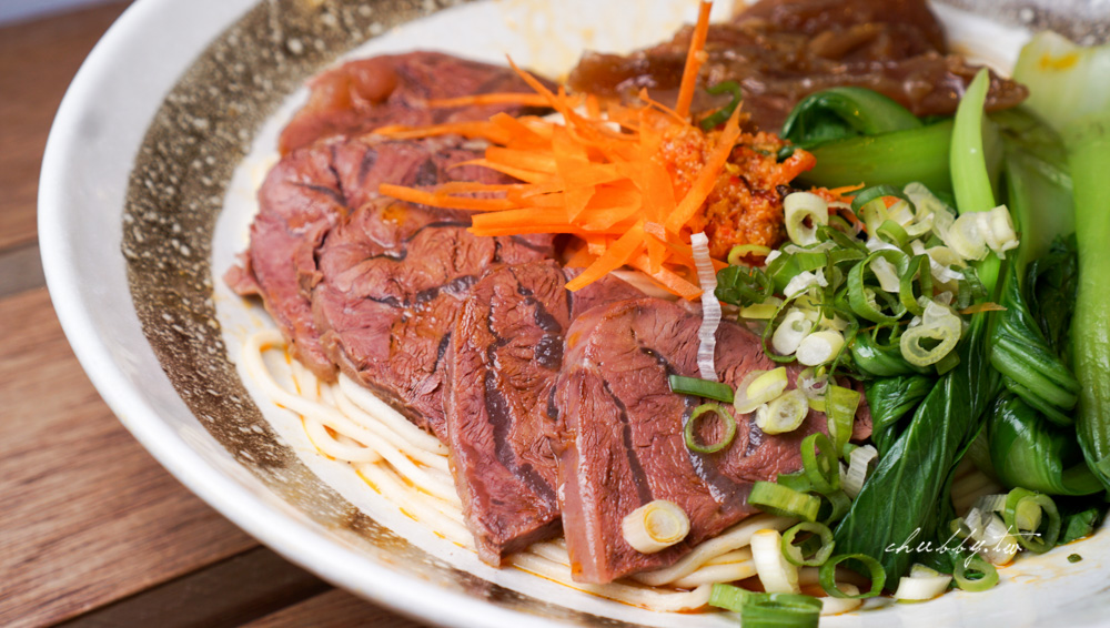 神仙牛肉麵│南京復興站美食：第一家被製成日本泡麵的牛肉麵