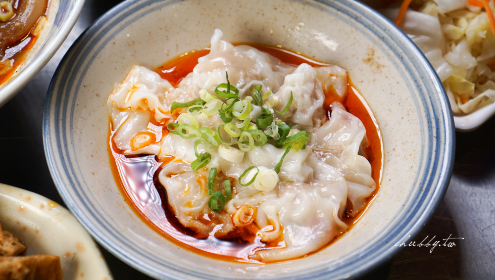 神仙牛肉麵│南京復興站美食：第一家被製成日本泡麵的牛肉麵