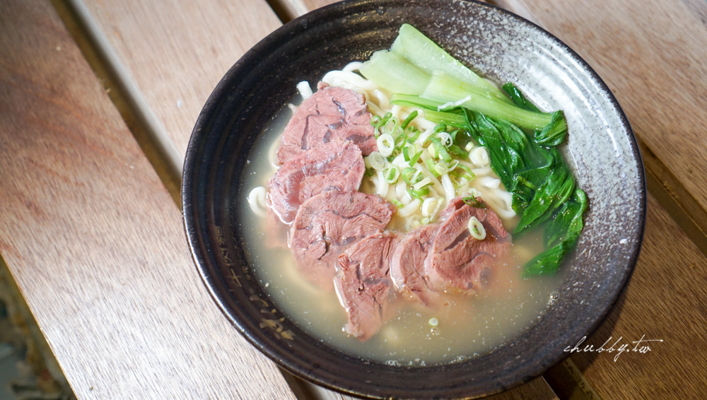 神仙牛肉麵│南京復興站美食：第一家被製成日本泡麵的牛肉麵