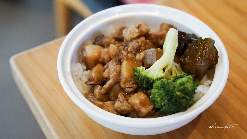 台中大坑日光溫泉會館：台中親子飯店首選，一泊二食，超狂獨立泡湯區、高級Buffet完美享受！