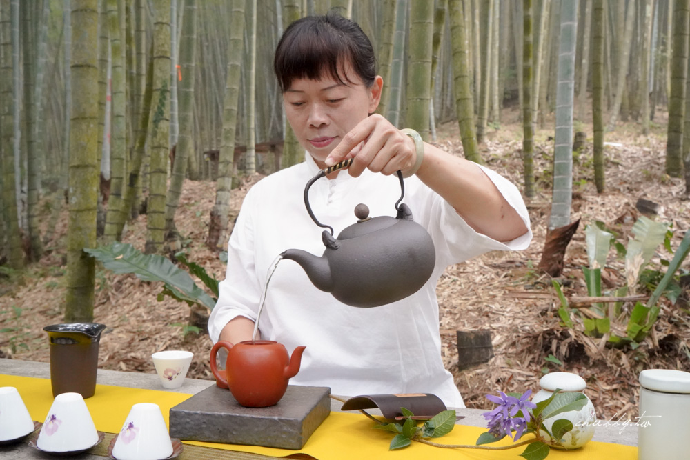 嘉義梅山景點推薦｜瑞里綠色隧道茶席體驗｜原始竹林裡的茶席饗宴