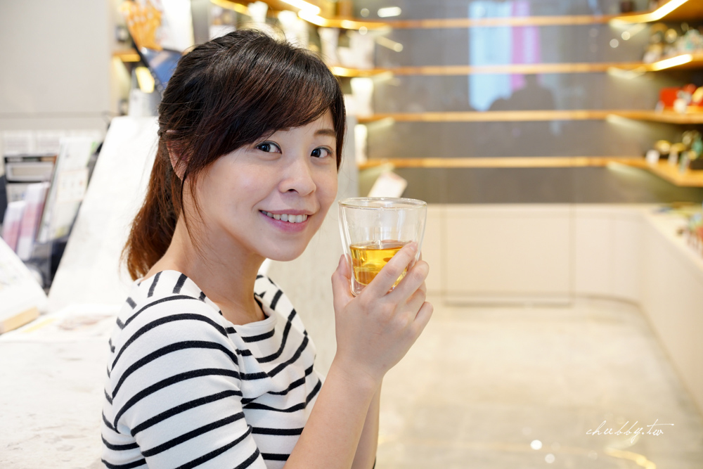臻品植萃養生茶、植萃皂，博士中西醫師的秘方：揉合東西方花草精華與博士醫生專業配方的養生之道