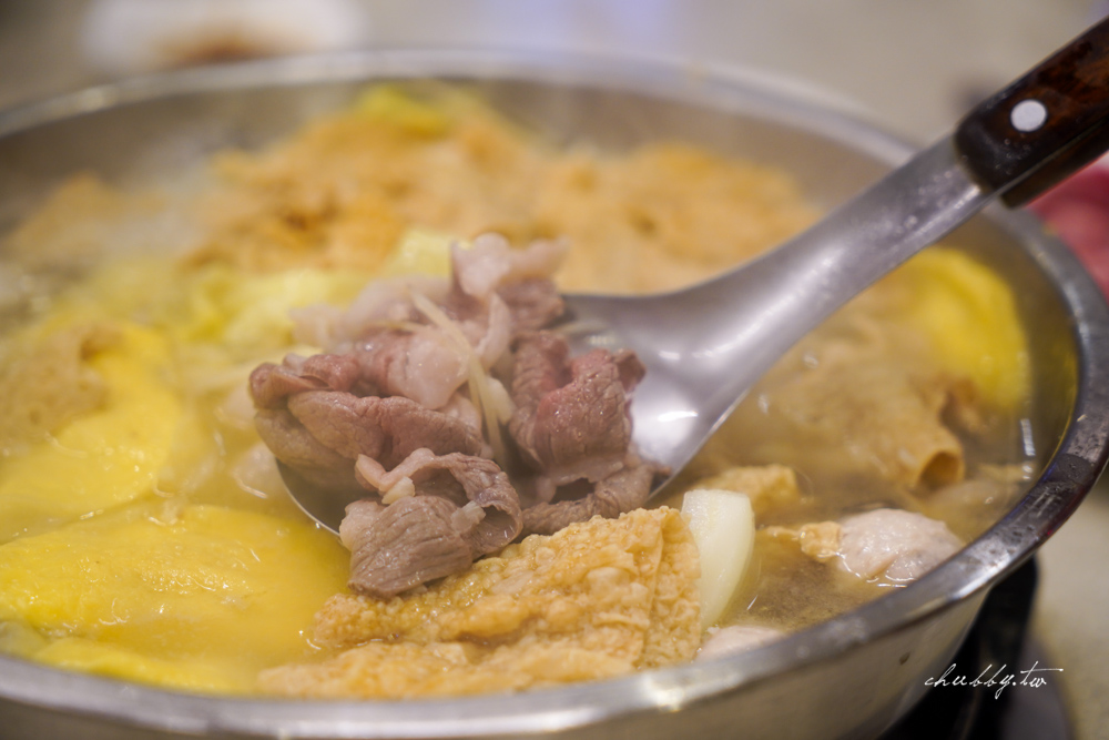 糊塗羊肉爐新海店:板橋羊肉爐推薦40年老店,使用國產溫體羊肉,帶皮羊肉皮燉軟嫩,羊油麵線香滑綿順! 糊塗羊肉爐新海店:板橋羊肉爐推薦40年老店,使用國產溫體羊肉,帶皮羊肉皮燉軟嫩,羊油麵線香滑綿順!
