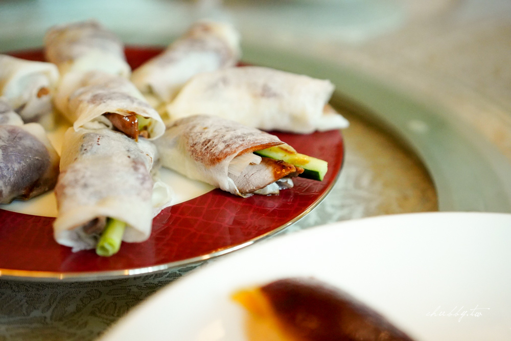 福華飯店江南春餐廳 江南掛爐烤鴨一鴨四吃 老江浙菜功夫料理，年節聚餐最佳首選！