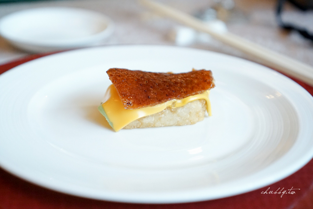 福華飯店江南春餐廳 江南掛爐烤鴨一鴨四吃 老江浙菜功夫料理,年節聚餐最佳首選! 福華飯店江南春餐廳 江南掛爐烤鴨一鴨四吃 老江浙菜功夫料理,年節聚餐最佳首選!