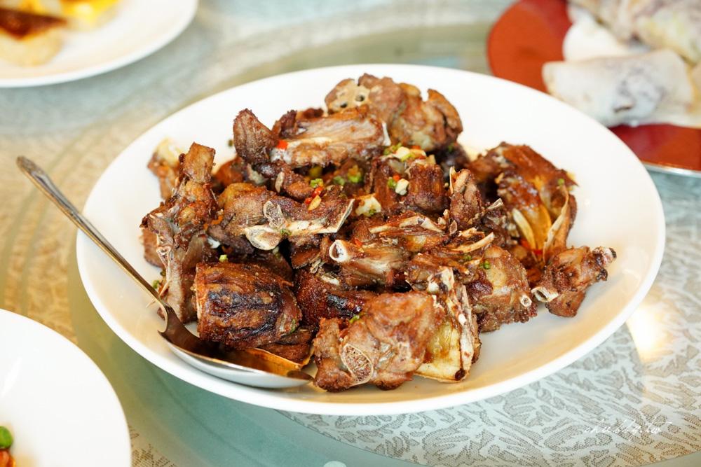 福華飯店江南春餐廳 江南掛爐烤鴨一鴨四吃 老江浙菜功夫料理,年節聚餐最佳首選! 福華飯店江南春餐廳 江南掛爐烤鴨一鴨四吃 老江浙菜功夫料理,年節聚餐最佳首選!