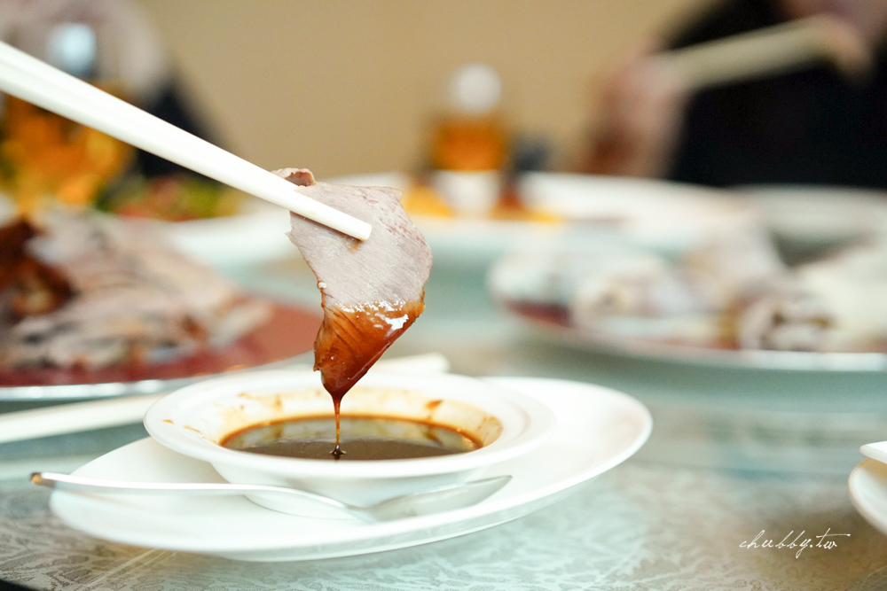 福華飯店江南春餐廳 江南掛爐烤鴨一鴨四吃 老江浙菜功夫料理，年節聚餐最佳首選！