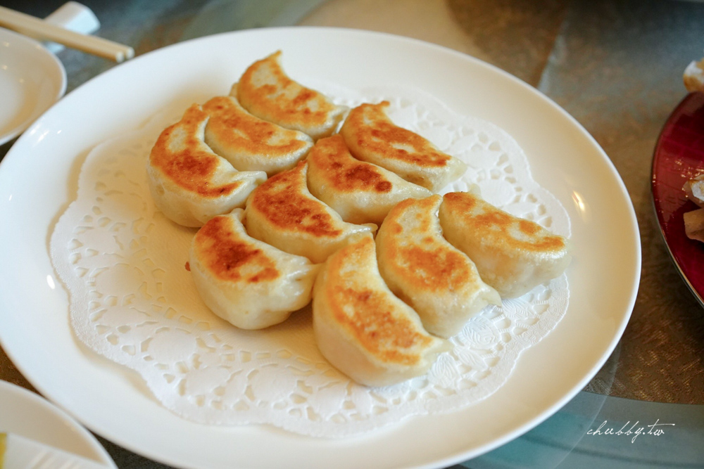 福華飯店江南春餐廳 江南掛爐烤鴨一鴨四吃 老江浙菜功夫料理，年節聚餐最佳首選！