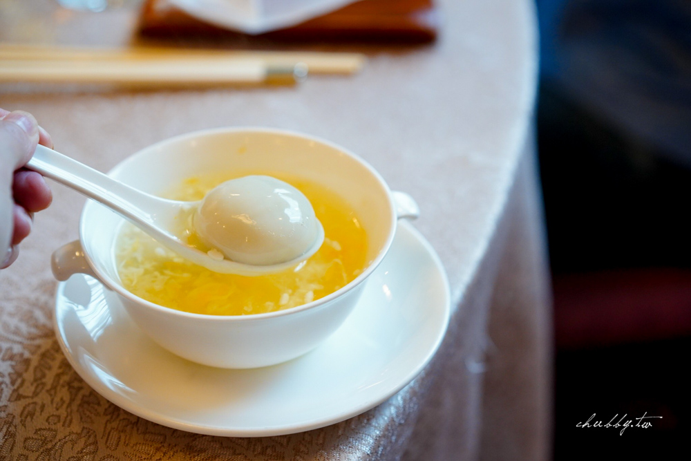 福華飯店江南春餐廳 江南掛爐烤鴨一鴨四吃 老江浙菜功夫料理，年節聚餐最佳首選！