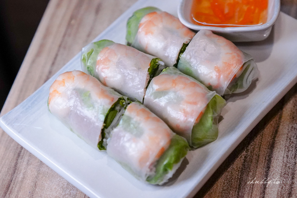 【中和美食】梅姐牛肉河粉：越南華僑開店、在地人才知道超道地越南料理，清燉牛肉河粉、紅燒牛腩必點