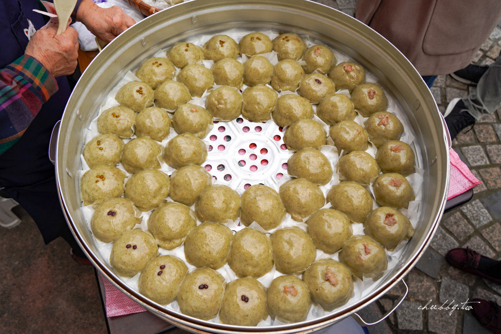 【鶯歌美食】鶯歌草仔粿,鶯歌老街必吃美食,阿嬤ㄟ豆花門口超美味草仔粿 【鶯歌美食】鶯歌草仔粿,鶯歌老街必吃美食,阿嬤ㄟ豆花門口超美味草仔粿