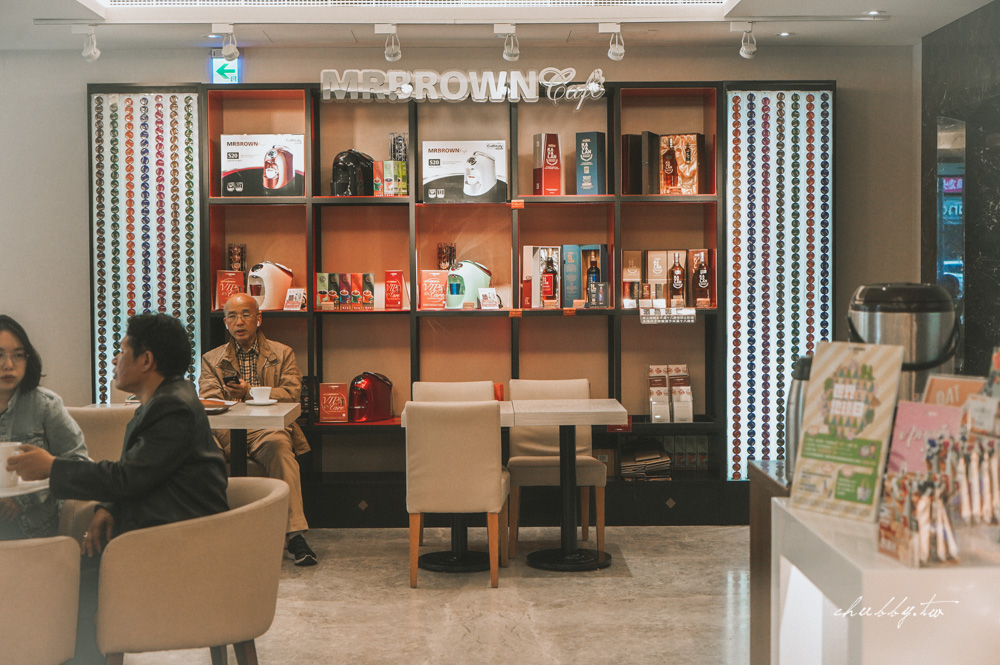 │台北下午茶│城市裡的伯朗咖啡館，388元成就你的美好下午茶時光！黑糖奶茶戚風QQ蛋糕、精品咖啡初體驗