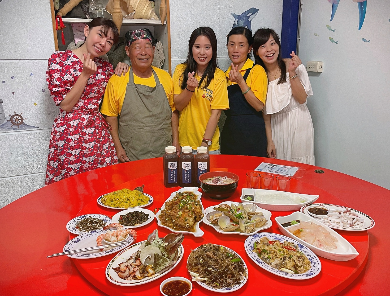 澎湖小門海鮮餐廳推薦：澎湖阿挺海鮮，40年老店，澎湖鯨魚洞、小門必吃小管麵線，最推薦的澎湖好吃小管麵線