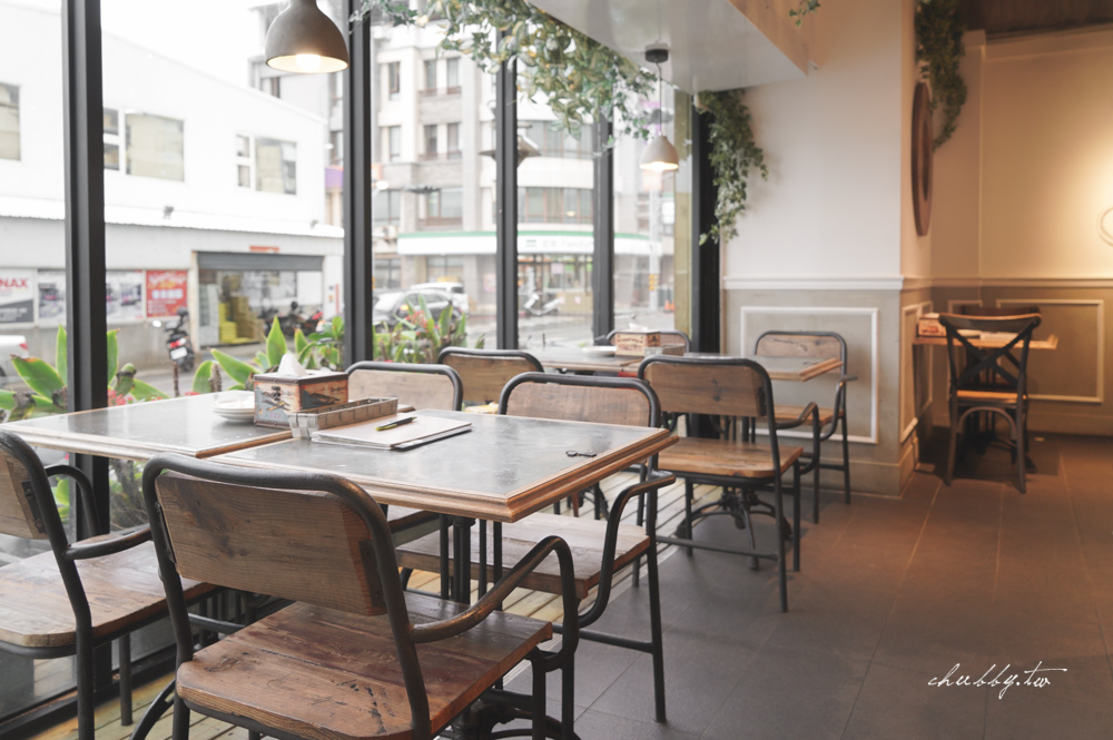 ChuJu雛菊餐桌澎湖店│英倫森林系超人氣網美餐廳，海鮮百寶袋超鮮美必點！雛菊餐桌菜單