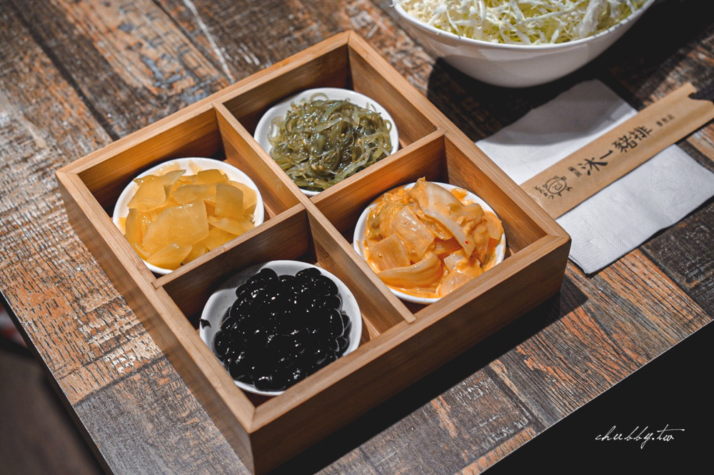 澎湖沐一豬排，澎湖超道地日式炸豬排，越光米/味噌湯/高麗菜絲無限量供應，澎湖美食推薦