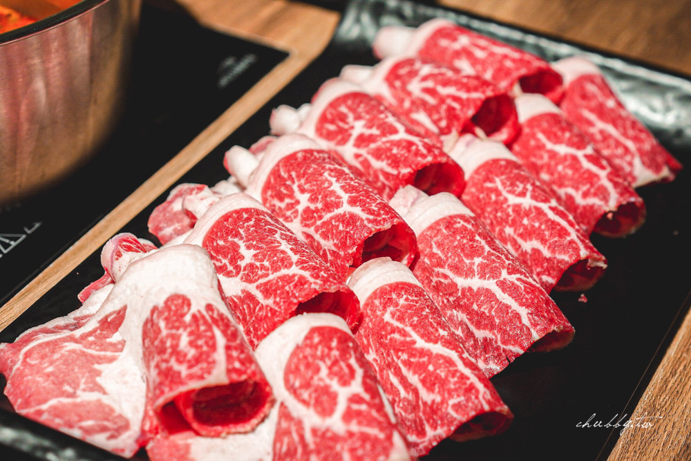 巴適麻辣鍋澎湖店│澎湖麻辣火鍋吃到飽推薦,390元高級肉品吃到飽!生日壽星送神仙牛 巴適麻辣鍋澎湖店│澎湖麻辣火鍋吃到飽推薦,390元高級肉品吃到飽!生日壽星送神仙牛