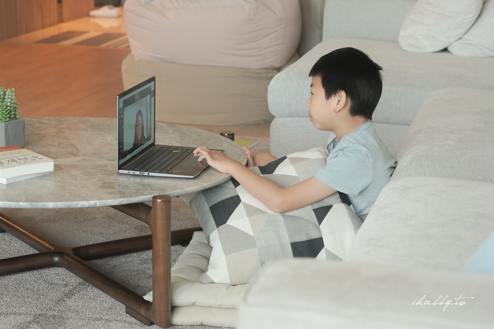 兒童筆電怎麼挑?有護眼認證的ASUS VivoBook S14使用心得 兒童筆電怎麼挑?有護眼認證的ASUS VivoBook S14使用心得
