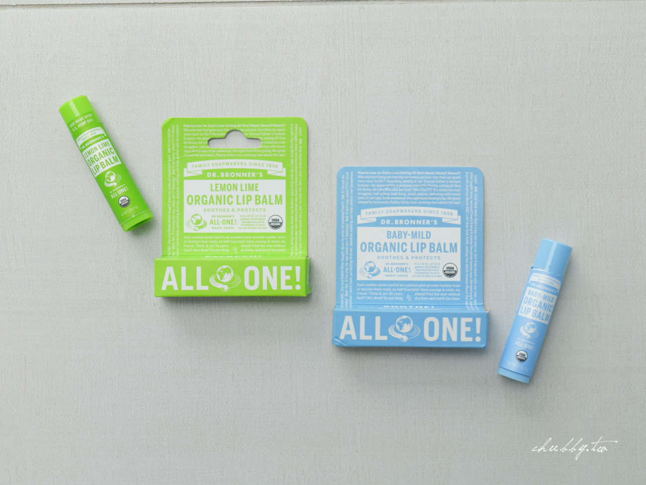 每秒賣出2.2瓶的美國Dr.Bronner’s布朗博士,敏感肌也適合!明星商品18in1潔膚露、家務萬用清潔劑、噴霧乾洗手開箱心得與年前補貨團 每秒賣出2.2瓶的美國Dr.Bronner’s布朗博士,敏感肌也適合!明星商品18in1潔膚露、家務萬用清潔劑、噴霧乾洗手開箱心得與年前補貨團