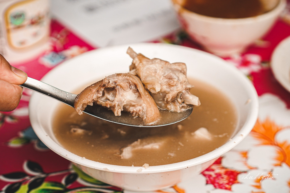 高雄郭家肉粽現改名為肉粽泰Tai,一樣美味的肉粽與碗粿,郭家肉粽菜單 高雄郭家肉粽現改名為肉粽泰Tai,一樣美味的肉粽與碗粿,郭家肉粽菜單