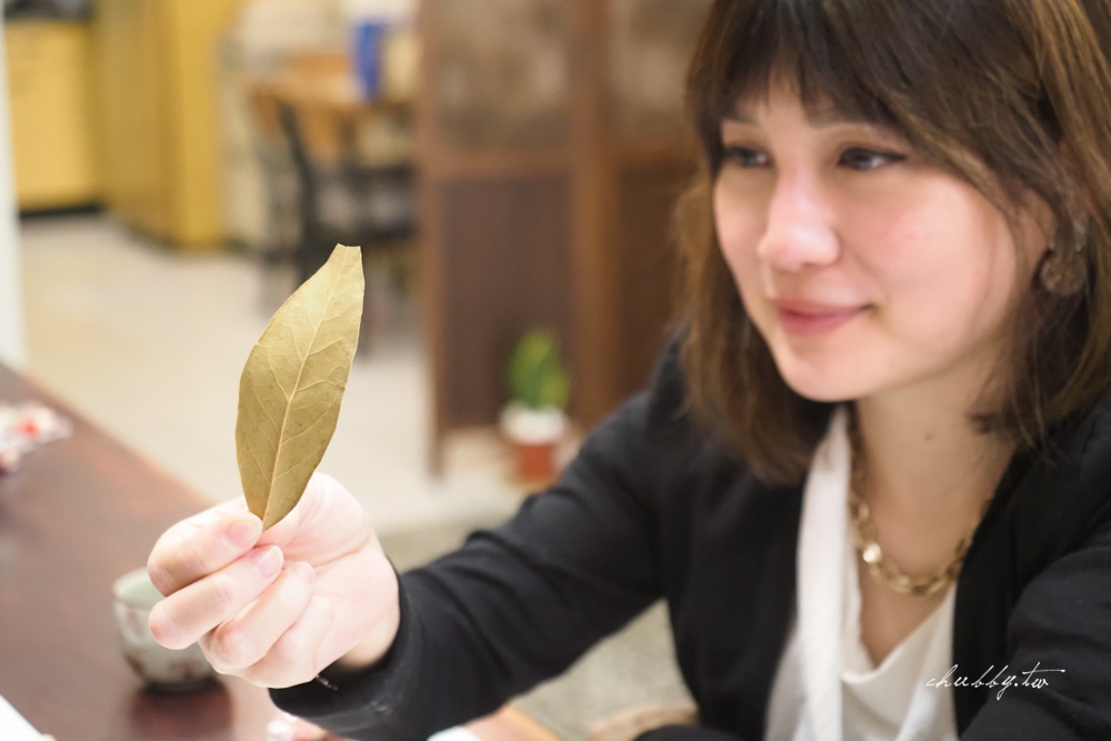 原來中藥行有賣熱紅酒香料包、私藏滷包、四神湯…這些東西?一起探訪婆婆媽媽的廚房寶庫!Feat.窩廚房 原來中藥行有賣熱紅酒香料包、私藏滷包、四神湯…這些東西?一起探訪婆婆媽媽的廚房寶庫!Feat.窩廚房