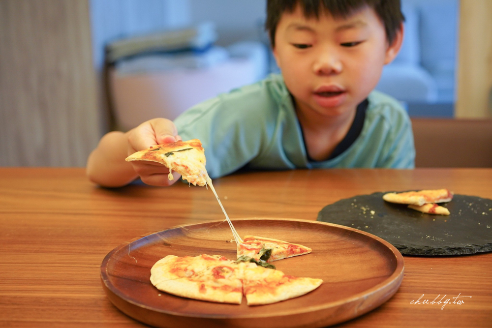 小田食光冷凍比薩、冷凍帕尼尼吐司，小孩早餐不用愁！懶惰媽咪的秘密武器！