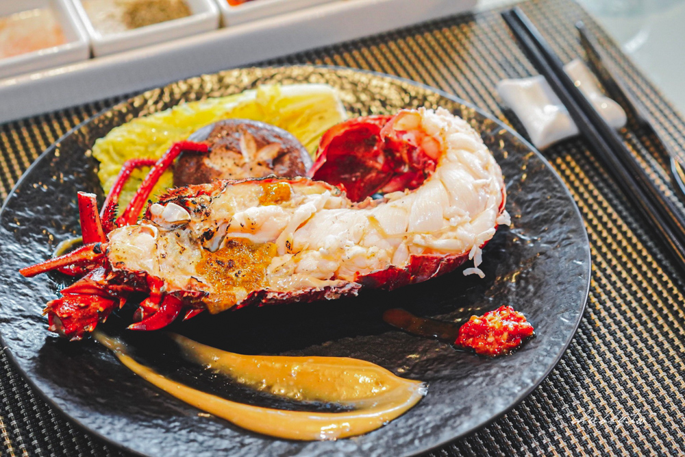 菲力牛排、日本A5和牛肉捲吃到飽！「江雁塘新時尚鐵板燒」10 周年限定套餐吃一輪就回本！