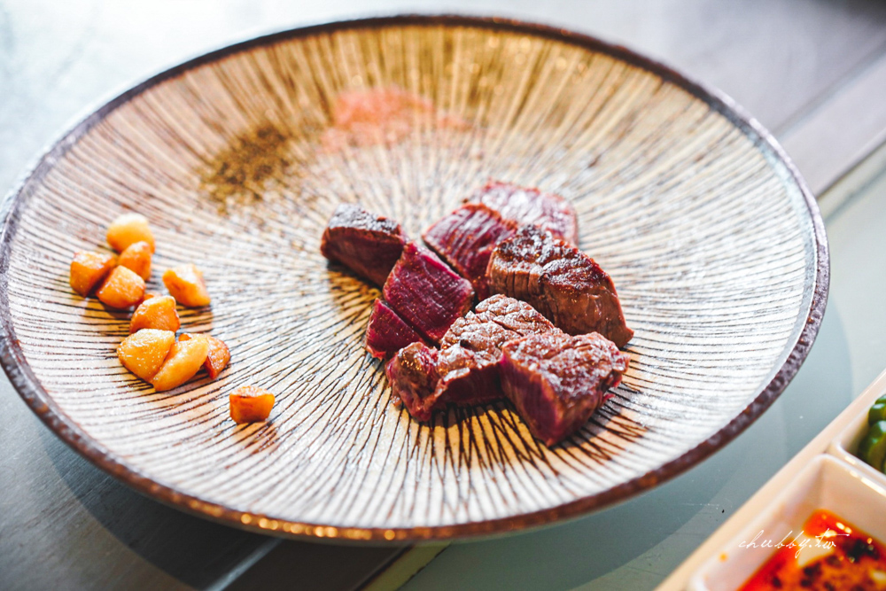 菲力牛排、日本A5和牛肉捲吃到飽！「江雁塘新時尚鐵板燒」10 周年限定套餐吃一輪就回本！