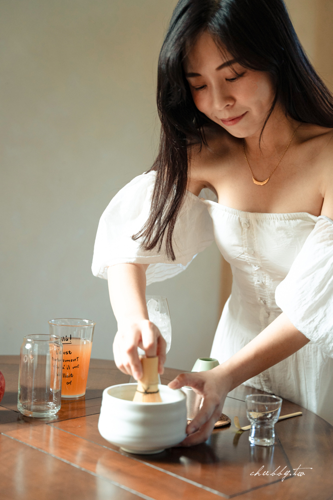 妳喝的果汁是100%原汁嗎？果汁界的LV！德國生機果汁Voelkel蔓越莓汁、黑棗汁、蘋果汁開箱試飲心得