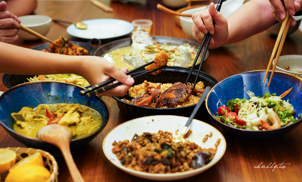 NARA Thai Cuisine推出『泰式年菜外帶』！8菜1湯擺滿桌，除夕限定泰菜，經典泰式料理份量加倍真的泰有福！