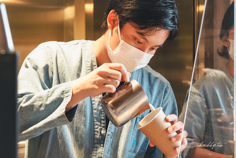 日本最大的藍瓶咖啡：BLUE BOTTLE京都一號店，京都南禪寺百年町家建築，必點限定抹茶起士蛋糕！菜單價格
