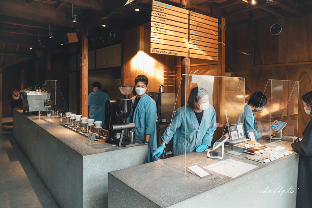 日本最大的藍瓶咖啡：BLUE BOTTLE京都一號店，京都南禪寺百年町家建築，必點限定抹茶起士蛋糕！菜單價格