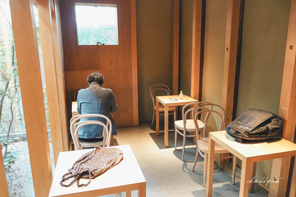日本最大的藍瓶咖啡：BLUE BOTTLE京都一號店，京都南禪寺百年町家建築，必點限定抹茶起士蛋糕！菜單價格